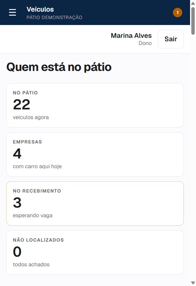 Lista de veículos no celular.